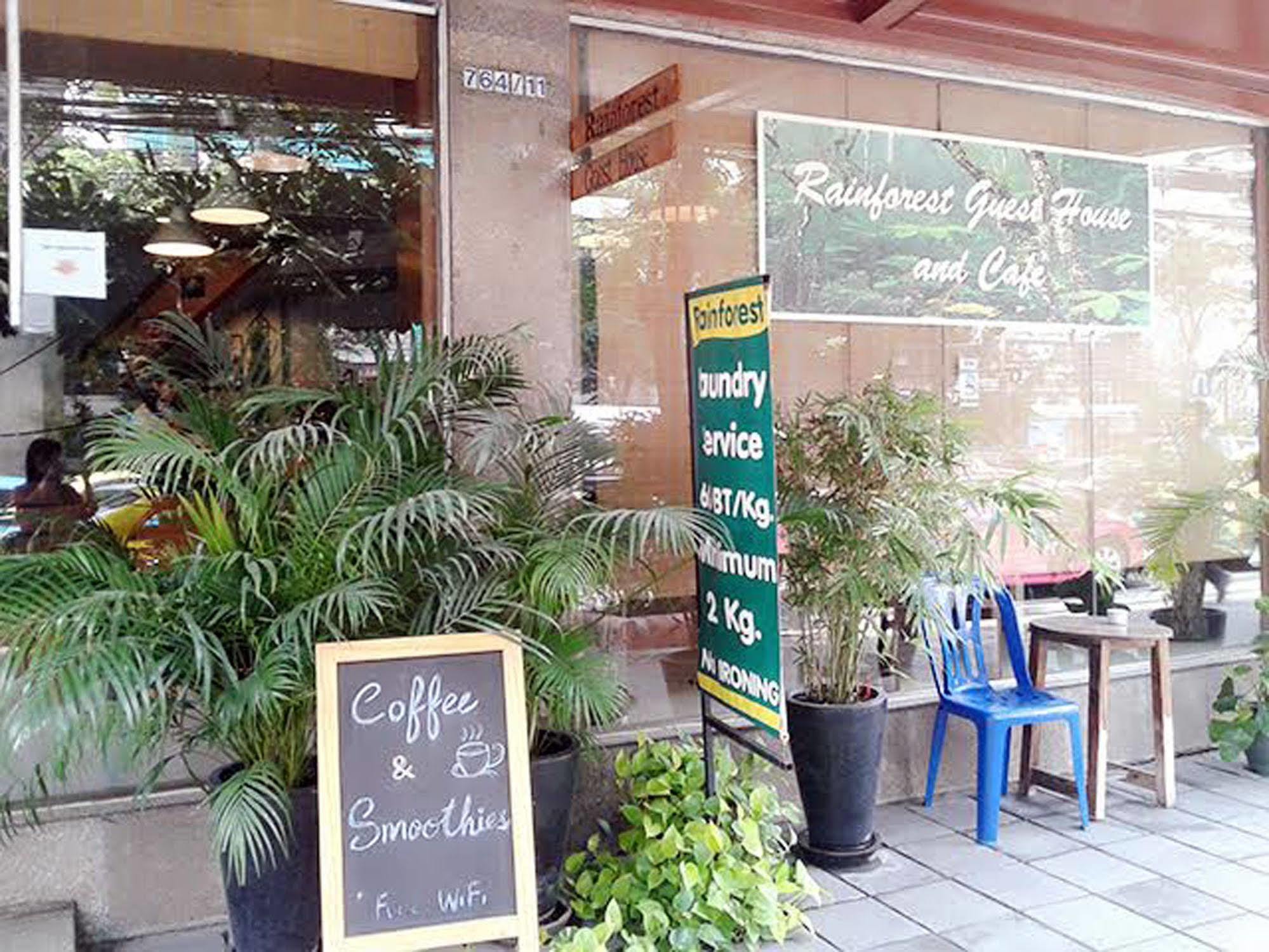 Rainforest Guest House Bangkok Exteriör bild